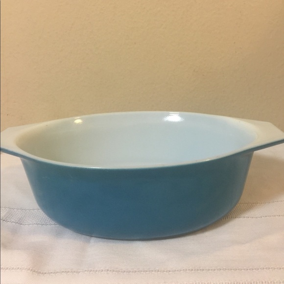 pyrex blue baking dish
